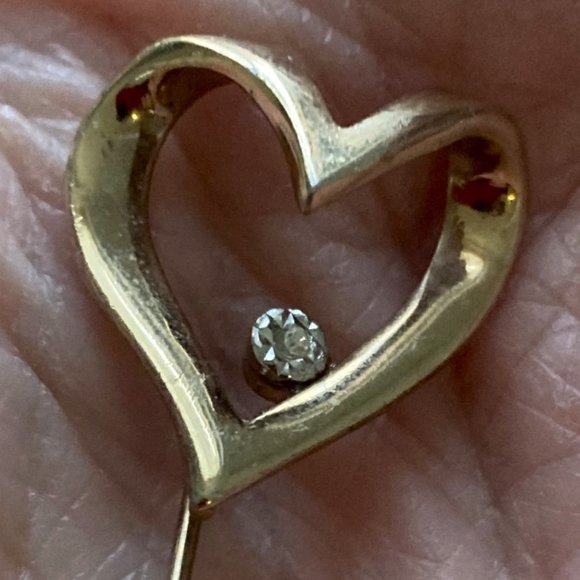 Lovely golden stick pin pair: one genuine opals, the other signed Craft - Picture 6 of 8